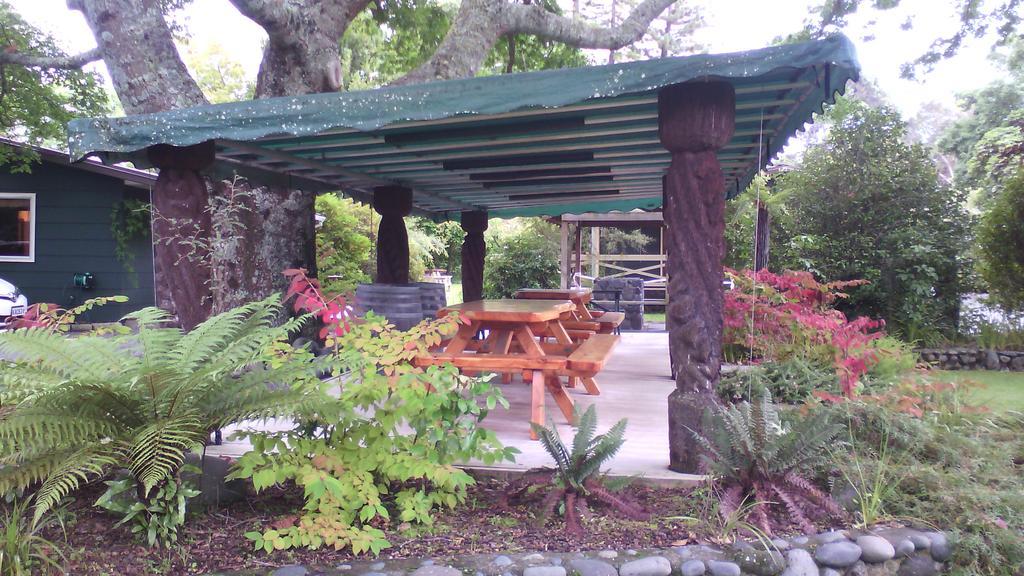 Creel Lodge Turangi Exterior photo